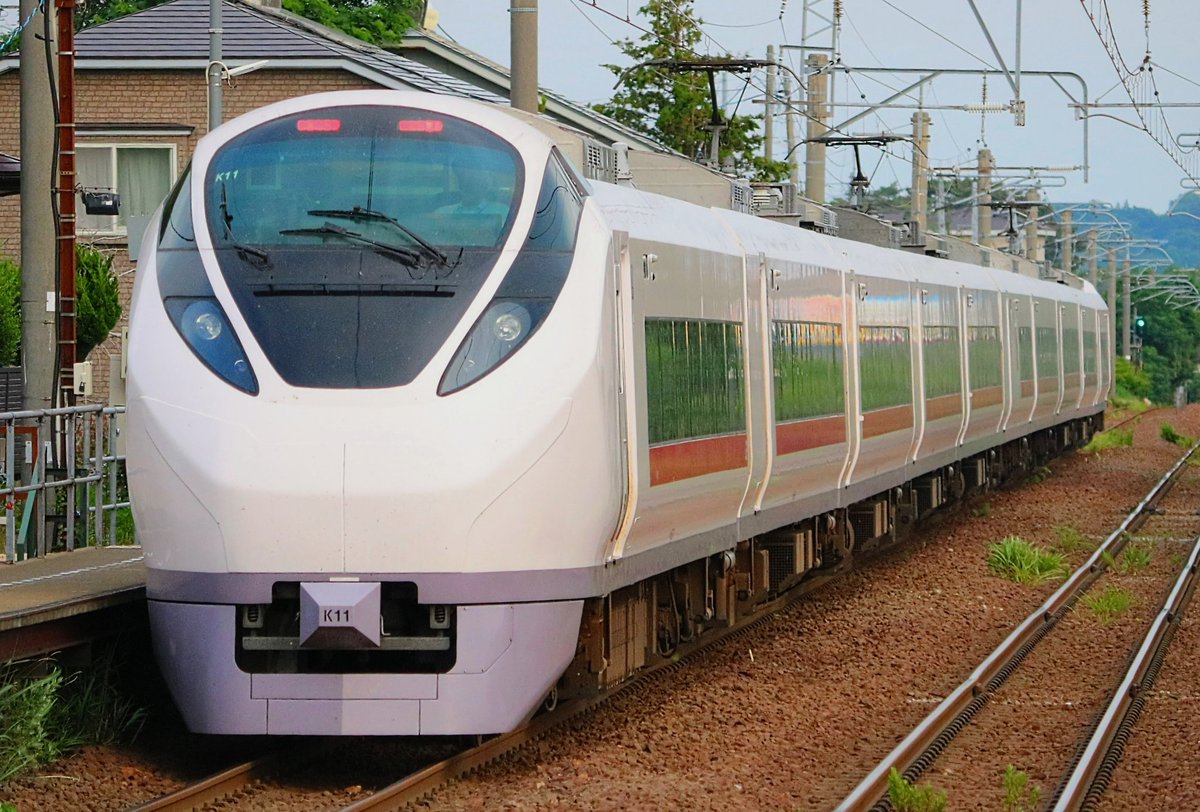 mvUxxb96sFfHQK3's tweet photo. 試9660M E657系K11編成
秋田事業本部及び青森事業本部管内での初日の乗務員訓練運用を終えて戻って来ました。途中男鹿線EV-E801系との出会いが見られました。こちらでもミュージックホーン吹鳴ありがとうございました！
#E657系運用 
#並んだら撮るよね https://t.co/JVqmULU3CC