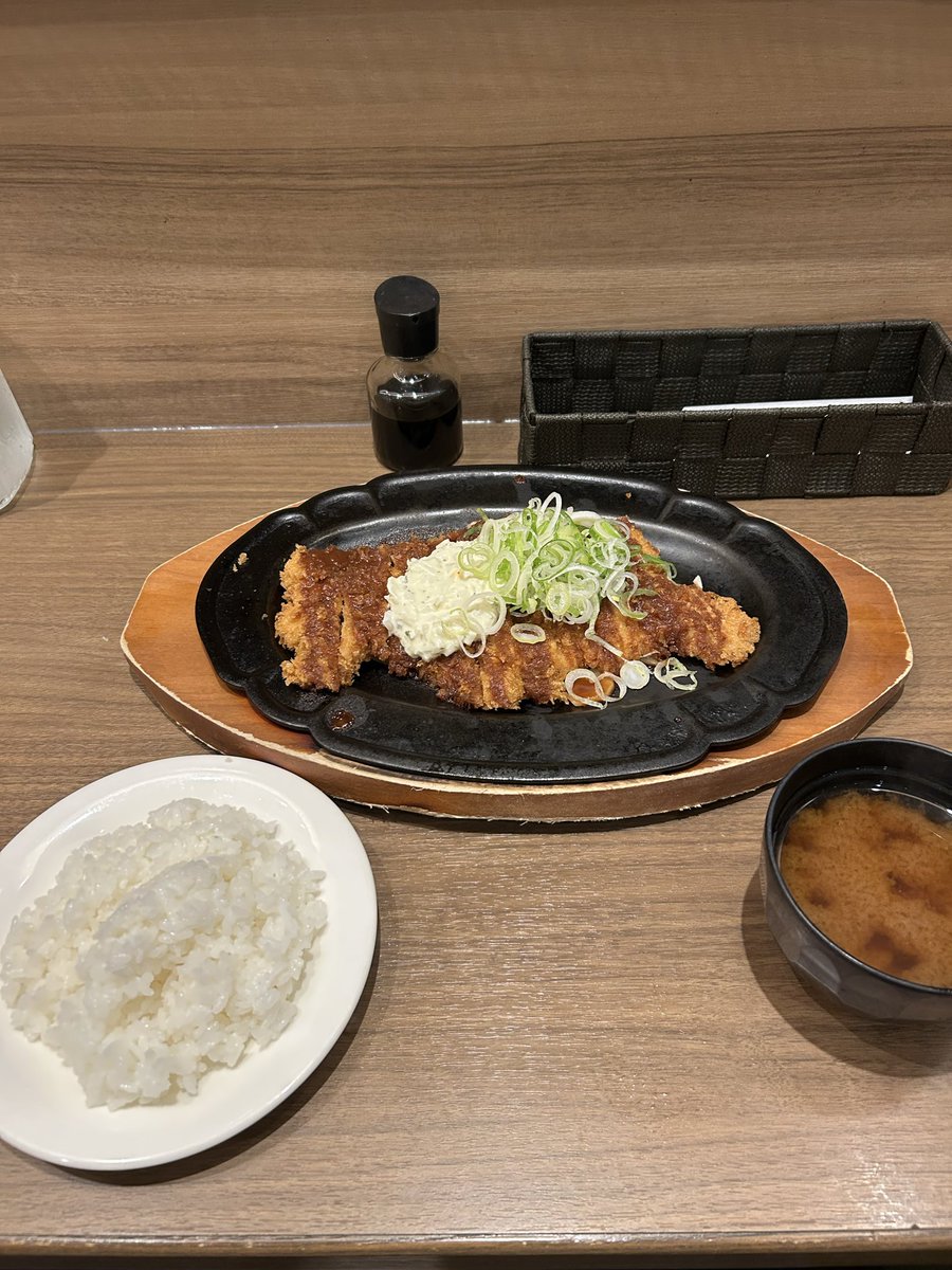 SpxwSpy's tweet photo. キッチントーキョー美味しかった https://t.co/iCc9t04mQP