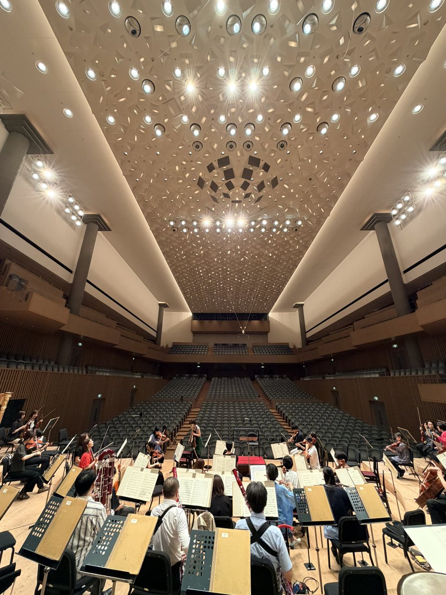 torukaku's tweet photo. 2026年7月5日(日)
京都ミューズ＆京都市交響楽団
ブラームス《ドイツ・レクイエム》

200名を超える合唱団、そして京響さんの演奏…本当に素晴らしかった✨
初の京都コンサートホール、実に歌いやすかったです。

随分前から出演が決まっていた今回の公演…1回で終わってしまうのが勿体無かったです。 https://t.co/jZhSrwl8s6