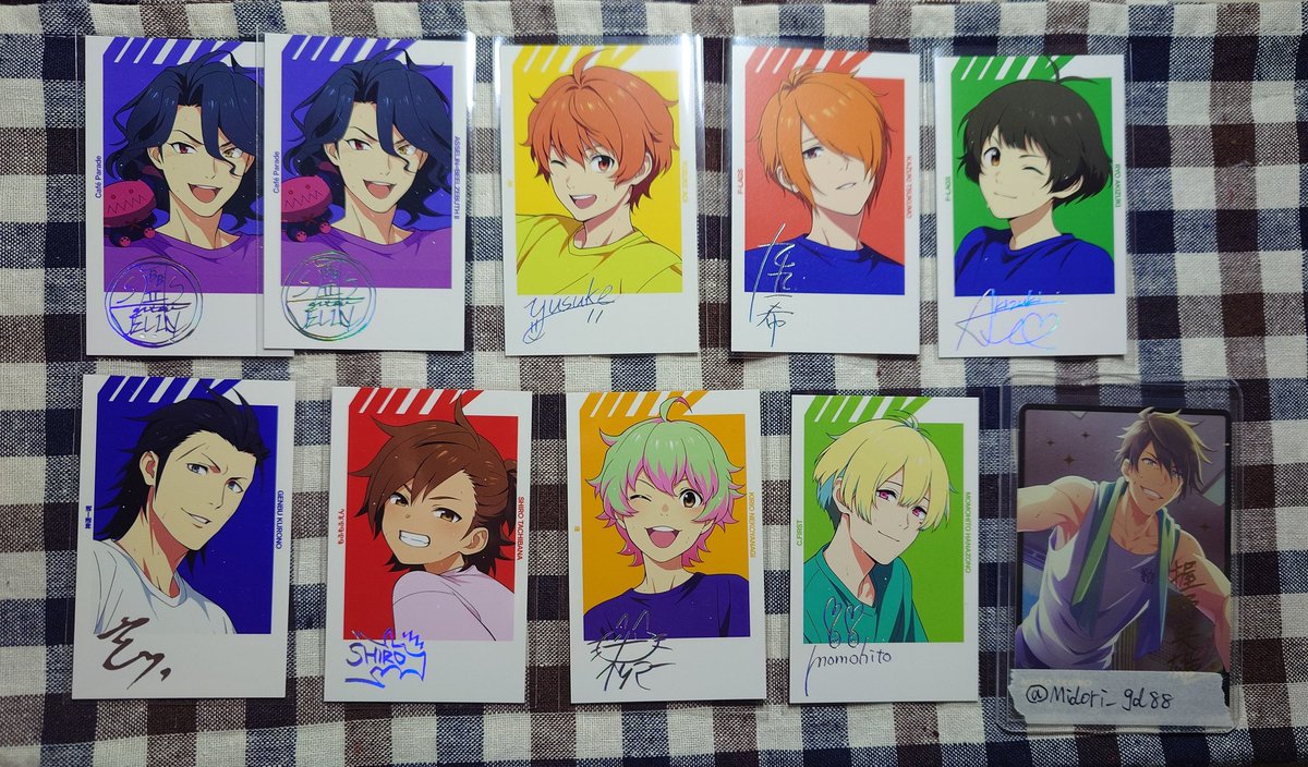 Midori_gd88's tweet photo. 【交換】SideM FiFS展 インスタントフォト風カード フォトカ 表情

譲：アスラン2、悠介、一希、涼、玄武、志郎、キリオ、百々人

求：次郎＞龍、誠司

郵送にて交換希望
検索からでもお気軽にお声掛けください！ https://t.co/mpPfiYKbRh