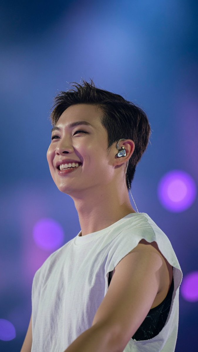 K_RKIVE7's tweet photo. Smile! https://t.co/GVxZK86sZF