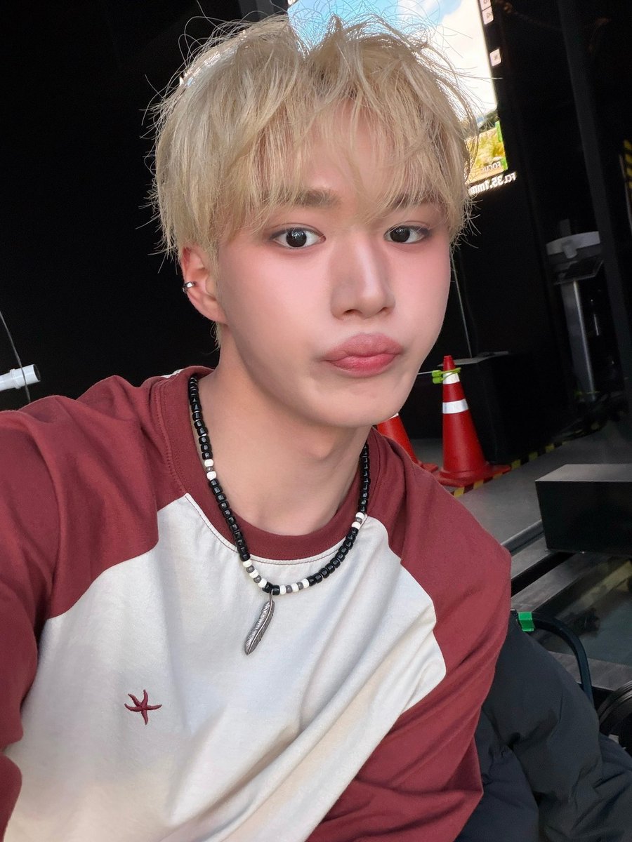 boriguma's tweet photo. 260705 #햇살콩챗 #준서

☀️ 뭔가 평소에 잘 안 하는 표정이라 고민했지만 가져왔다 ~~~ https://t.co/XOF5qLBFL4