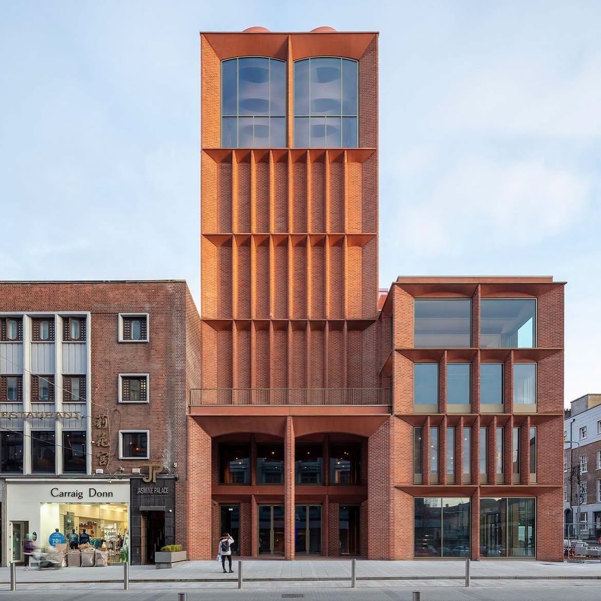 archistar1's tweet photo. Limerick Museum, Cultural buildings
Limerick  🇮🇪  Irlanda
#architetto Niall McLaughlin Architects
#architettura https://t.co/af6iDSbasP