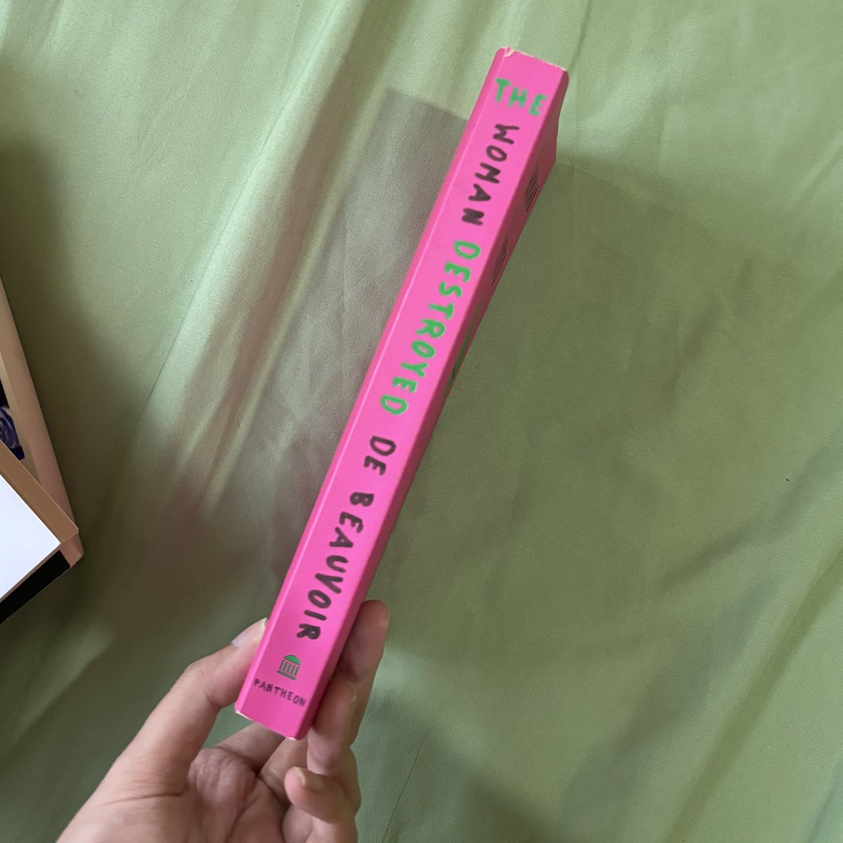 catsbyherside's tweet photo. the woman destroyed
- digaris pulpen (setengah rapi setengah nggak hehe), vid di bawah yaa
- 145k
- dulu PO di indie bookstore https://t.co/T867fGYRlT