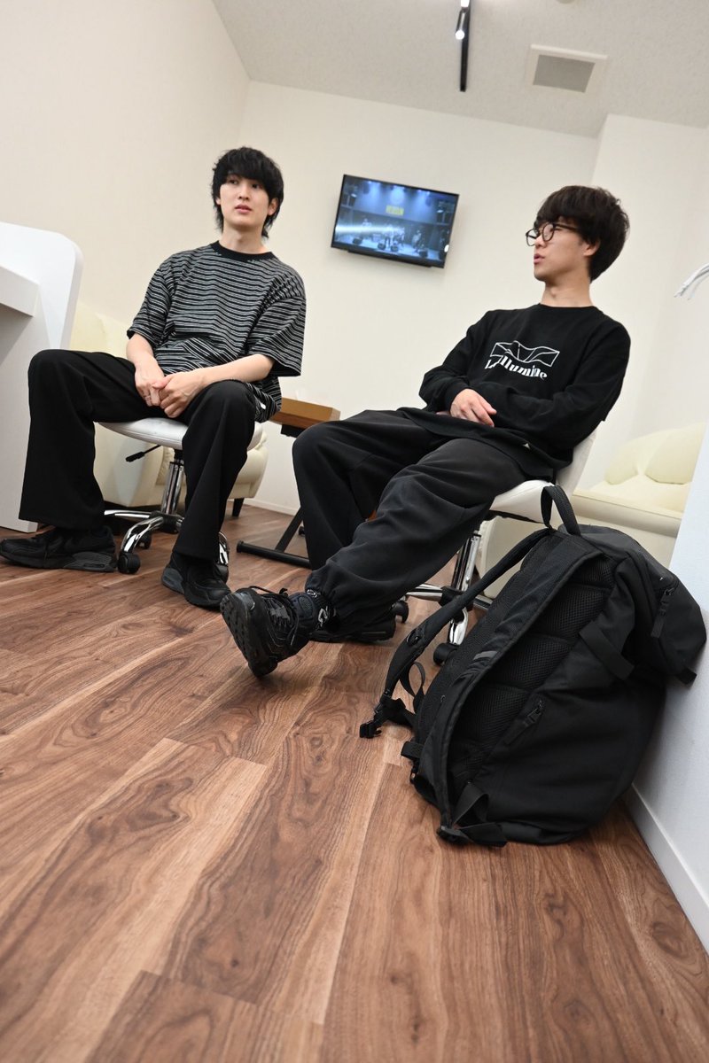 _Leillumine's tweet photo. 【オフショット】

2026.07.04 (Sat.)@REDSUN
「LIVECOMING」 https://t.co/kgRGDjGla3