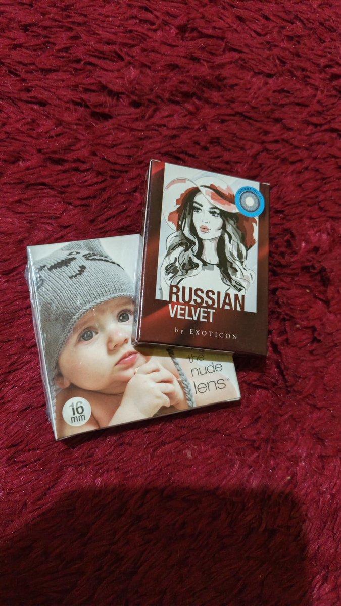 MonicaDwiA's tweet photo. Baru aja kemarin berbagi rejeki ke orang sekitar, eh sekarang malah dapet rejeki. Beli n8 dapet gratisan russian velvet, pdhl gaada keterangan kalo. Buy 1 get 1.
Sepele sih, bukan hal besar jg. Tp sampe sini dah dapet poinnya kan? 😊 https://t.co/WAZpVEWGR3