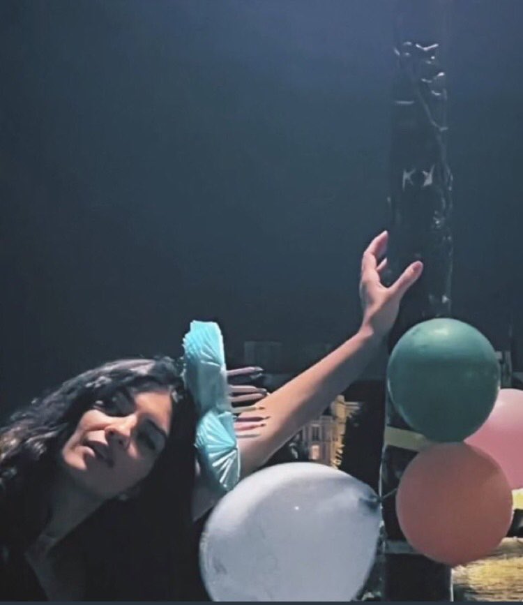 RiittaTheuma's tweet photo. Happy Birthday dearest Tuba. May your special day be filled with all 
the love, laughter and joy. You deserve the best. You are a wonderful mother and a very special and kind person♥️♥️♥️♥️🎉🎉🎉🥳🥳🥳

#TubaBüyüküstün 
#KY
#EnTu 
#KuYu https://t.co/LQRTpLQ27A