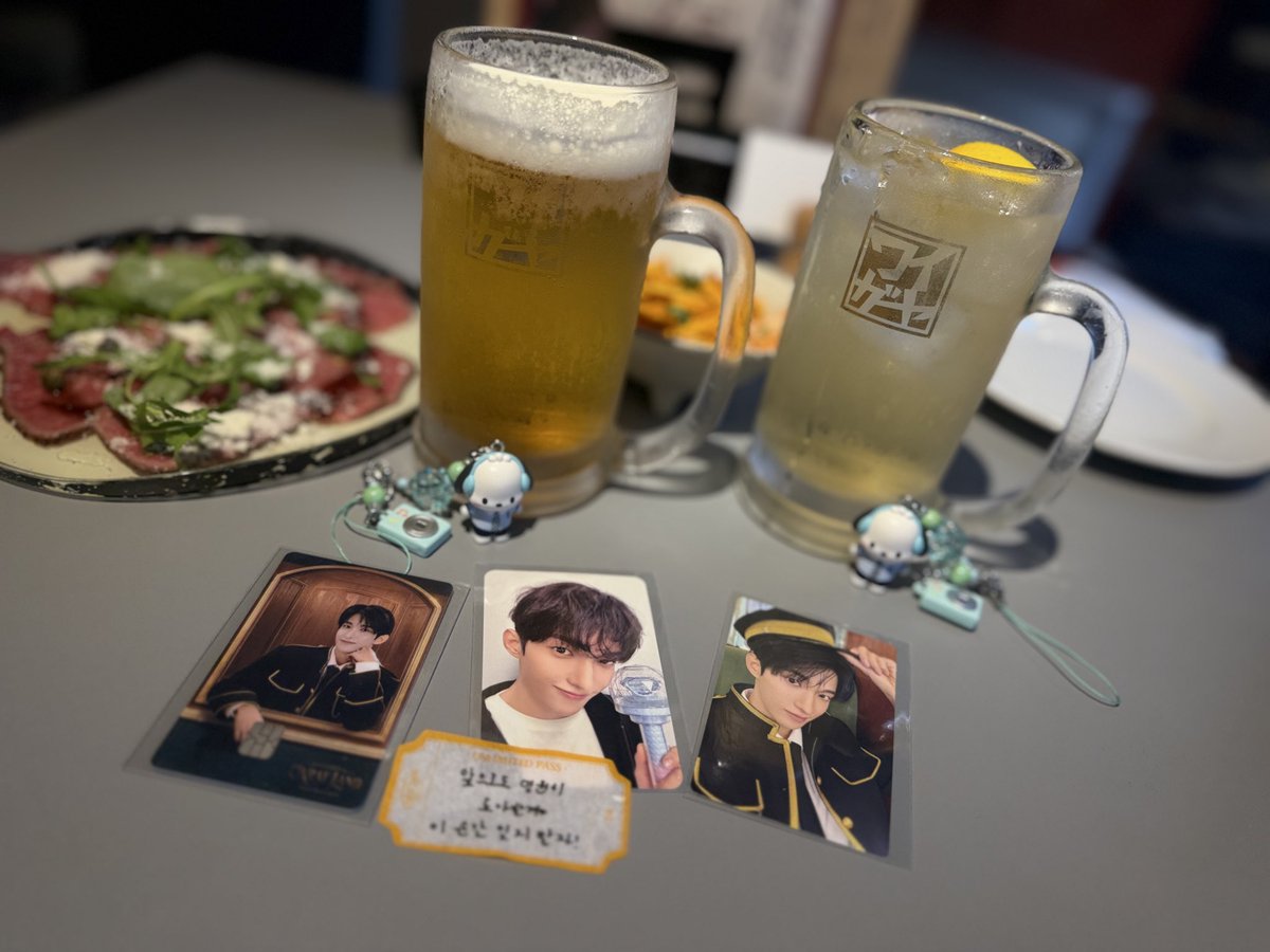 yyyoooko's tweet photo. ケレンのお土産ありがとう🥹
ほんといつも優しい🥹
楽しすぎて
2人で電車乗り過ごした（終電w） https://t.co/PmW3PnEaJ1