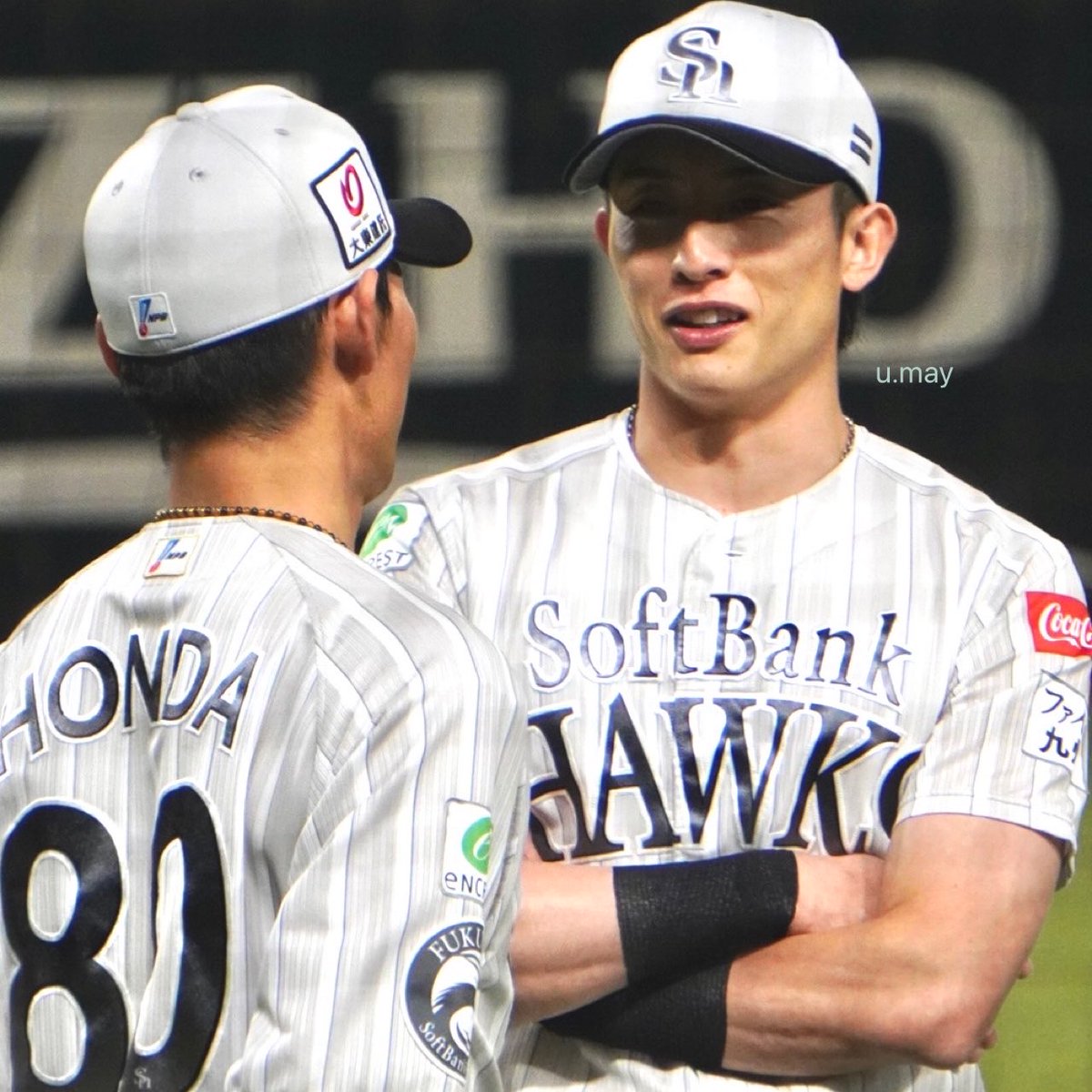 May_gemini7's tweet photo. 佑京さん
今日も脚で魅せてくれた
…神がかってます✨
カード勝ち越しで敵地へ🙌
 #SUMMERBOOST #sbhawks
#周東佑京 https://t.co/11KQfHO0P9
