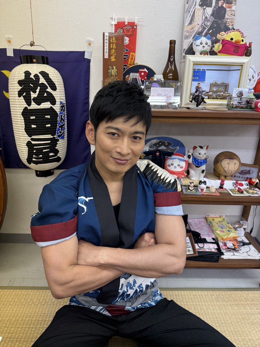 northpro26's tweet photo. 【松田悟志】
レギュラー番組📺

ニコニコ生放送にて
たこ焼きトークバラエティ
『松田悟志のガットインTV』を配信！

📅配信日時
7月5日(日)
⏰19:00~

ゲストは俳優で脚本家でラーメン屋さんの朝日奈寛さんです！

お楽しみに🐙

▼配信はこちら
https://t.co/R8yRQmK4ze

@Matsuda_satoshi https://t.co/rOVFzOm7De