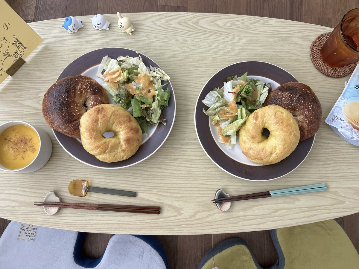 kohakuobi's tweet photo. わりと近所にベーグル屋さんがあることを知って散歩がてら確保してきた。
ふるさと納税をほぼ確定させたので、今年も元気良く働き続ける決意をやっと固めましたよ。 https://t.co/wfoiD9PxFl