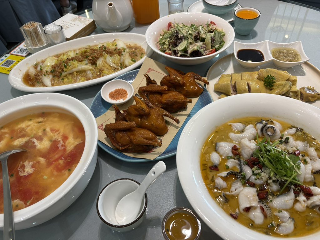 Mileychu1's tweet photo. 🥢 https://t.co/SU7ILX7Ydq