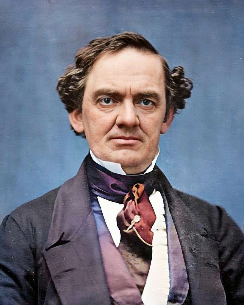 WickedUncle's tweet photo. 🎩🎂 Happy Birthday, P. T. Barnum! 🎂🎩 Born on this day in 1810, he knew a thing or two about wonder, amazement &amp; putting on a show. Famously saying "The noblest art is that of making others happy". A sentiment we can get behind. Here's to the original master showman✨#OnThisDay https://t.co/KtsXVYsRV9