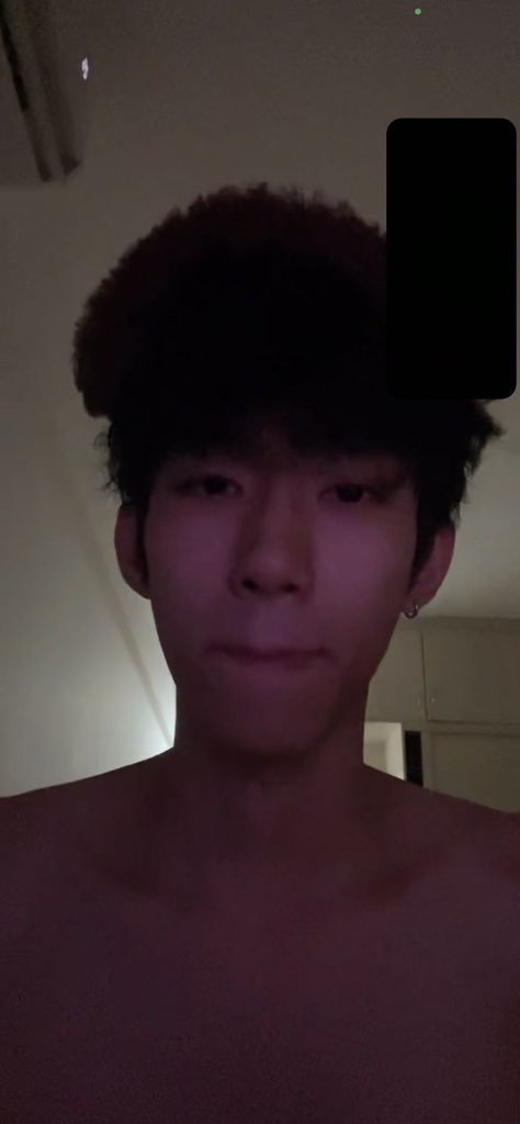 Luckb3nx's tweet photo. 直男🈶️完整版视频 https://t.co/QbbBgSpJaF
