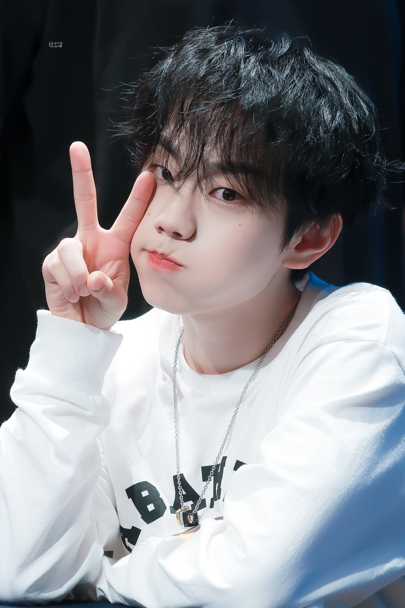 3S2st's tweet photo. 251011

#엘라스트 #ELAST #원준 #WONJUN https://t.co/QxdDjG86Bt