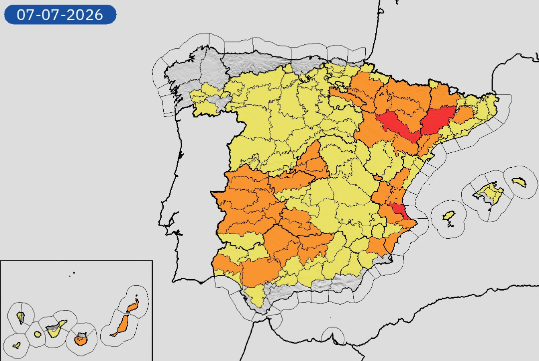 apuntnoticies's tweet photo. ❗🌡️ L'Aemet ha establert l'avís roig per a dimarts al litoral sud de València, amb temperatures que poden arribar fins als 44 graus.

Abans, Emergències havia llançat un avís especial per l'onada de calor prevista a partir de dilluns al nostre territori.

⬇️ Més detalls:
https://t.co/Yd49dEZWAu