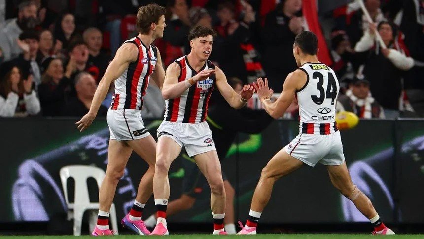 unpluggered's tweet photo. Brilliant way to kick off our EPISODE #200 week!

If you have any favourite memories, episodes, stories or moments from the podcast we'd love to hear/see them.

Or even just your favourite @stkildafc moment from the Unpluggered era!

Feel free to comment below or drop us a DM - we'd even love a short video if you have the time!

Best could be read/played on this week's show...

Cheers!

- N, D, A

#stkildafc #saintsfooty #unpluggered