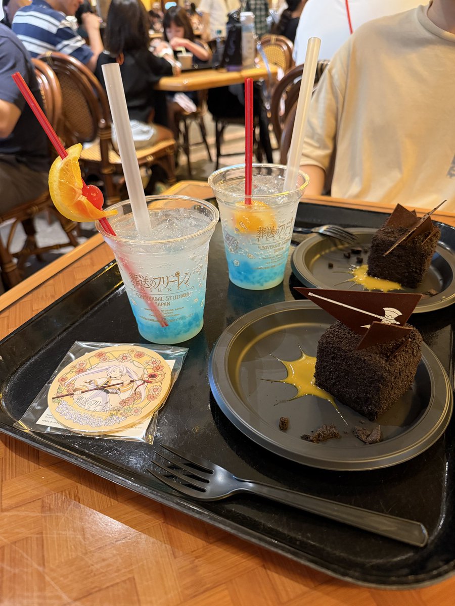 PacohR07's tweet photo. 雨ユニバめっちゃ空いててかなり快適やった〜 https://t.co/V4DBr9qhHX
