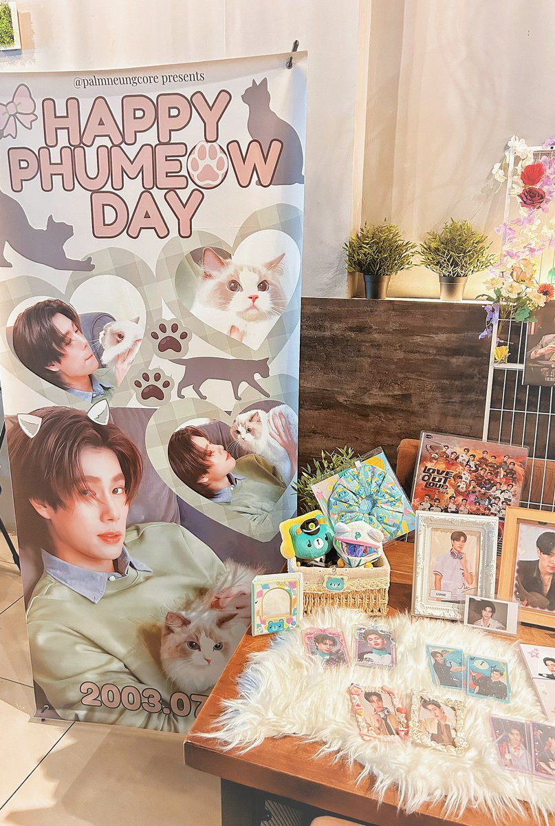 palmneungcore's tweet photo. thank you so much for joining phuwin’s birthday event in 🇲🇾 today! it was very last minute but many still came to support 🥹💗 

let’s gather again next time! 🫶🏻
happy birthday @phuwintang, we love you! 
#23rdHoneyThePHUWINDay 🐈 https://t.co/HqGDTeXVMT