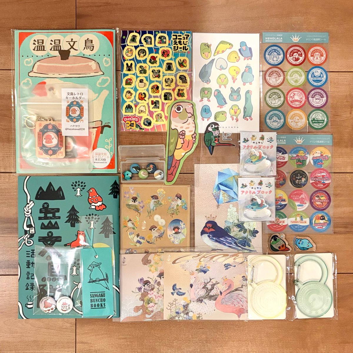 umenami_kobo's tweet photo. #鳥フェス浅草
サークル側で参加させていただきましたが、お買い物もいっぱいしちゃいました！幸せ〜💕 https://t.co/Kn3LrV2fuJ