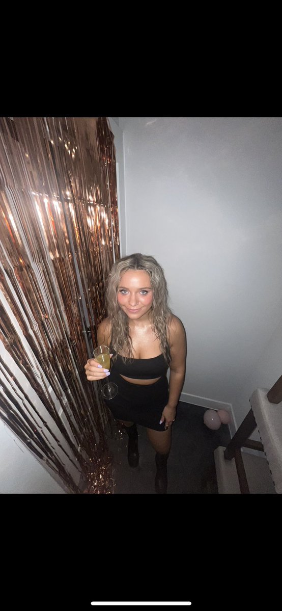 tycho2341's tweet photo. More of cucks slutty gf. Use her https://t.co/UG46Ct7bQA