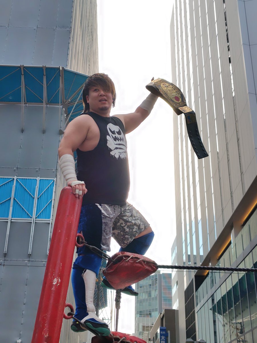 inasenn1700's tweet photo. 木本選手
VS
力丸選手

#四番街まつり
#EWAアマチュアプロレス https://t.co/K8oMLzNWnj