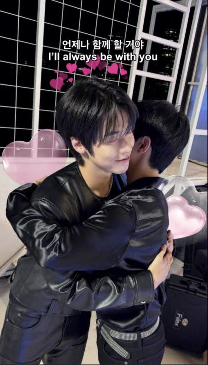 rlorlo1313's tweet photo. 협🦊❤️횡🐰 https://t.co/sDpWlspxUo