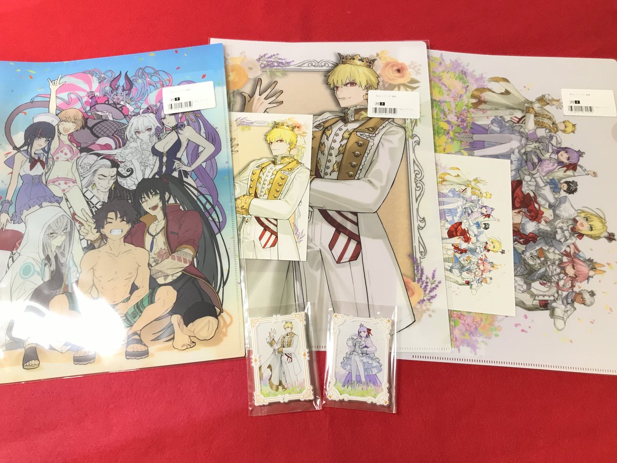 lashin_okayama's tweet photo. 【新入荷情報】
激レア降臨!『 #ワダアルコ展 』限定のクリアファイルとアクリルマグネットがやってきた!📸
ワダ先生の描くBBちゃんの小悪魔な可愛さと、我様(ギルガメッシュ)の圧倒的覇気……😭
厚みのあるアクリルの輝きは並べると最高にエモいです👏 お早めにどうぞ🏃♂️💨
#FateEXTRA https://t.co/LcRTXZc3Ky