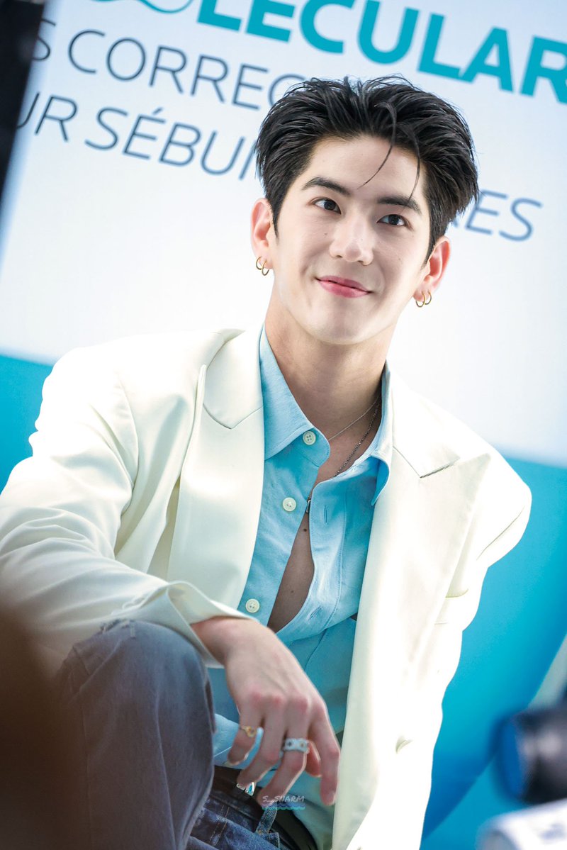 s_snarm's tweet photo. น้องยูกซี เจอกันแป๊บนึง แต่จึ้งมาก

LAROCHE POSAY X SEACEAN

#EffaclarxSeaAvocean
#sea_tawinan
#AVOCEAN https://t.co/imFChcOky4