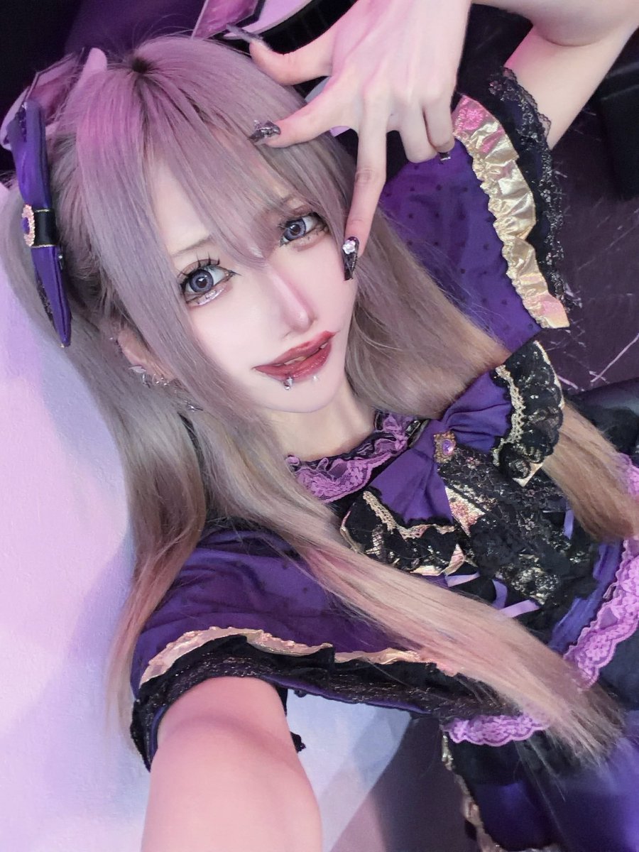 Post by 紫咲のあち✝️ on X: 💜🦄🍬