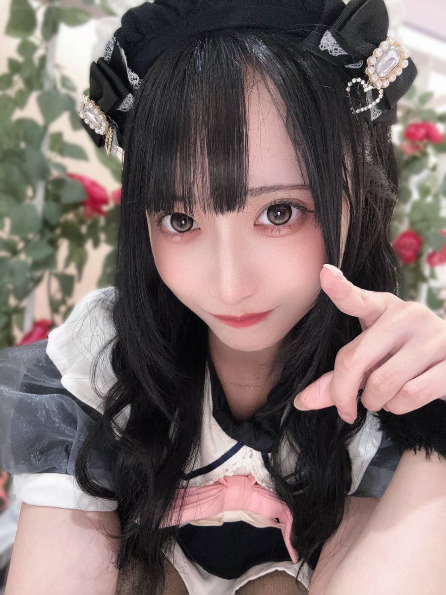 teresa_maid's tweet photo. 今日もご入国ありがとうございました❣️
沢山のご主人様お嬢様に出会えて幸せ💖🎶

明日はS+です❣️ぜっっったいみてね
⬇️見るんだよ〜のポーズ https://t.co/Fz14bxqS7p