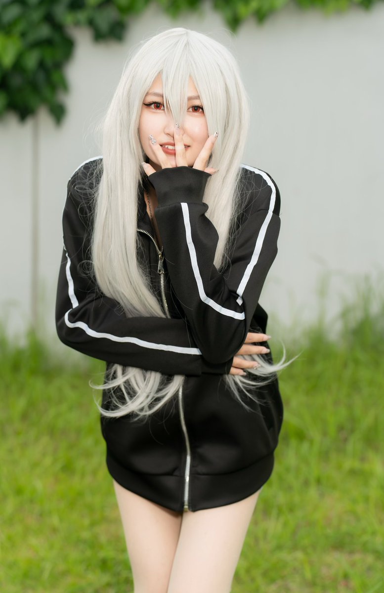 雨流 tweet media