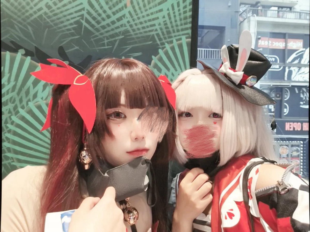 JoruG12's tweet photo. 花火と火花〜 https://t.co/1OcPqPGvZ9
