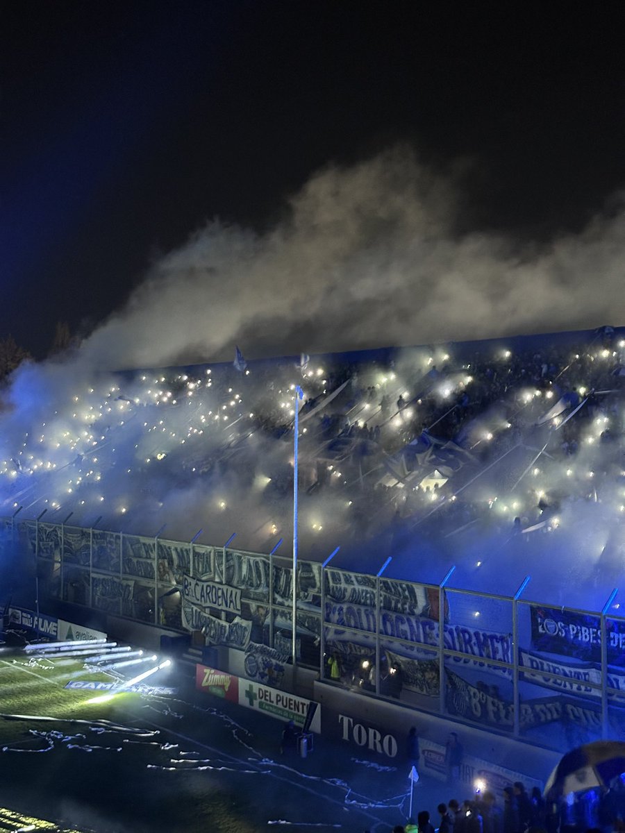 Frannrodri1921's tweet photo. Los mismos que ponen “que te han hecho Godoy Cruz “ son los mismo giles que hace año y medio te bardeaban por avisar lo que estaba pasando mientras ellos encubrían todo el desastre dirigencial.

A un año de la inauguración de nuestra casa nos han destrozado por completo.

RATAS. https://t.co/X2ugMkdWRE