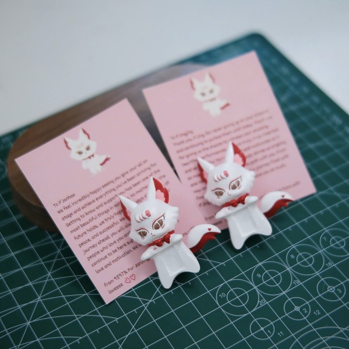 9597percent4jjj's tweet photo. In a few earlier sharing moments, Janhae and Jingjing mentioned that performing on stage has always been a dream for both of them, a dream they finally fulfilled at BBFF 2026.

For this meaningful moment, 9597% for JanJingjing, together with other fans prepared a small gift for JanJingjing, a little token to capture and remember this special time with @Janhae and @Jingjingyu364. 

Special thanks to @ThaoO14553, @ainguynn and hellopeteriamesther (threads) for trusting us and joining 9597% in making this project happen. We would also like to give a heartfelt thank you to @JingJingYuHome for their kind support and for helping get the gift safely to JanJingjing.

#EnemiesWithBenefits
#JanJingjing