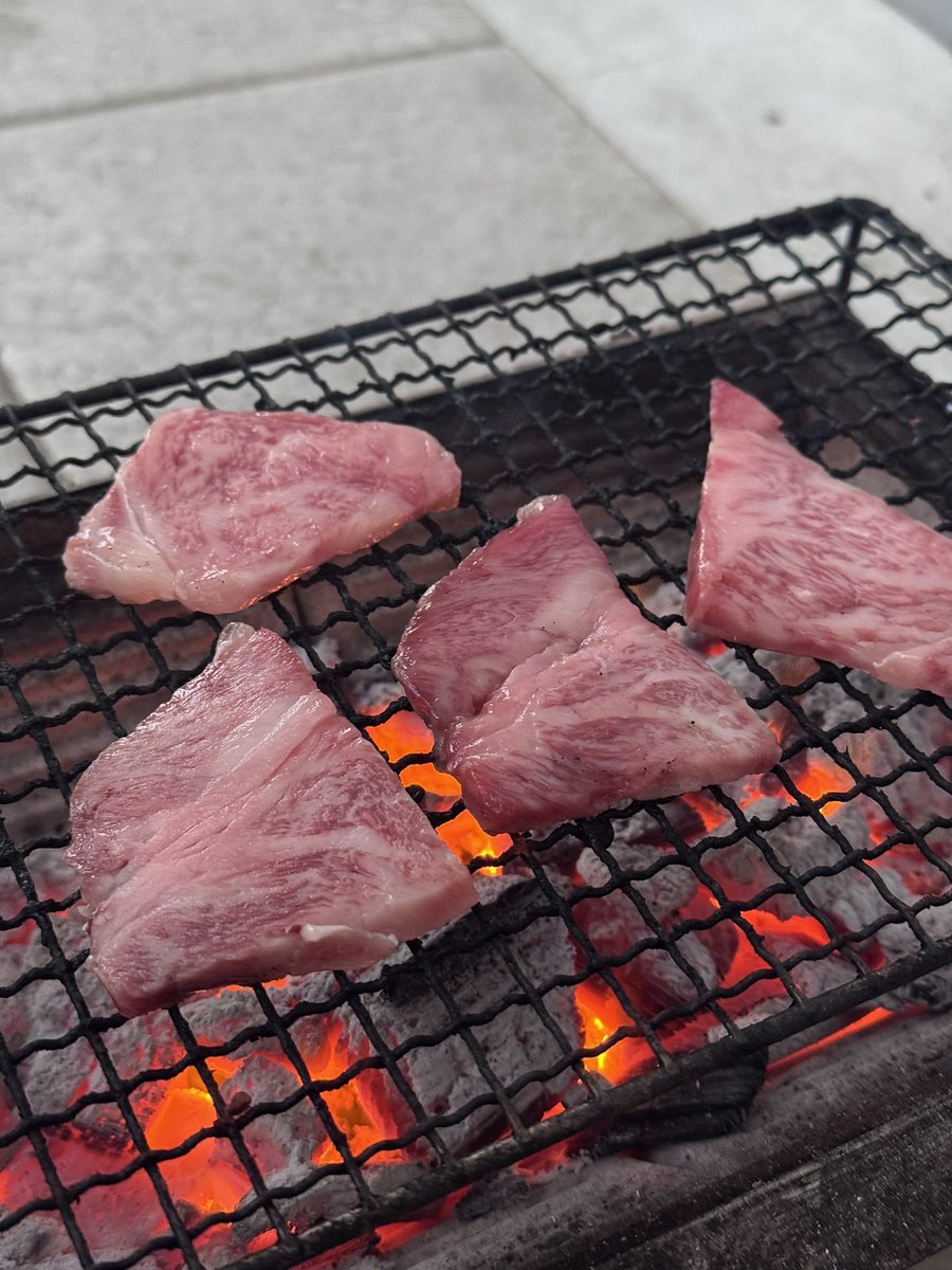 orz1334874's tweet photo. ใฟใณใใฏ่ณช่ฃๅ
ใใใ
#KOBEBEEF
#ใใใ ใใใฎ
#ใใใใจใ ใ https://t.co/VNxqG1HTvR