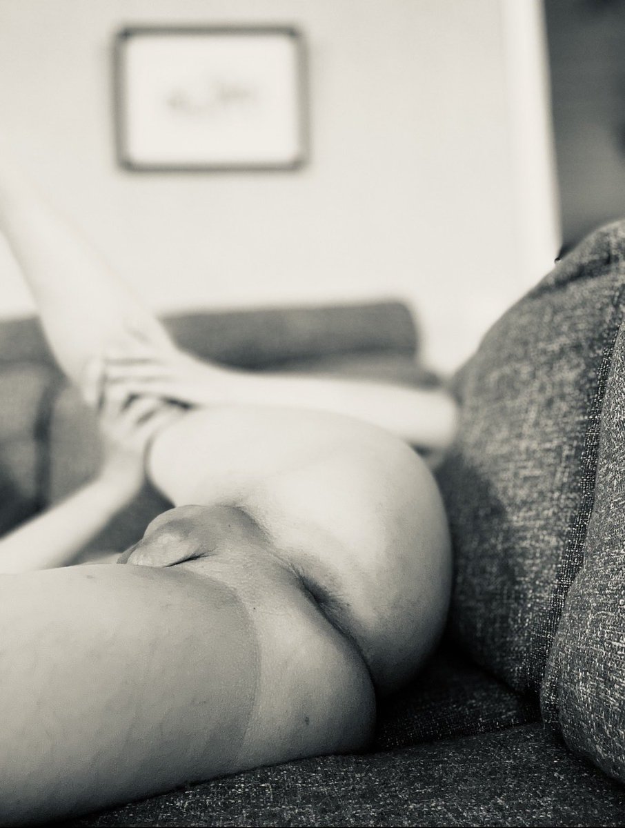 polydipsi's tweet photo. It’s okay, I like to have my ass licked and used for your pleasure https://t.co/5VSeQWcFhE