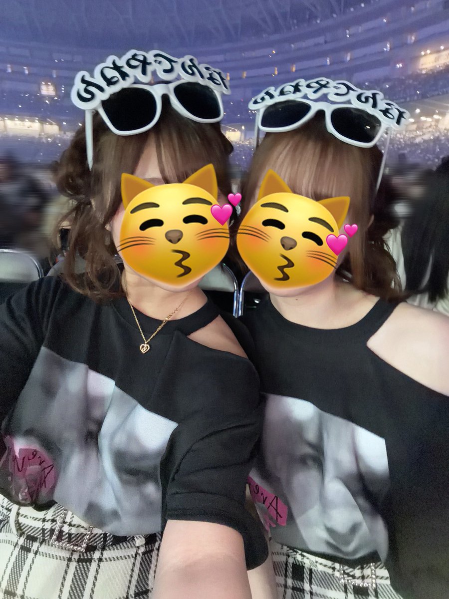 _15ryluv's tweet photo. #りょうすけと京セラ #AreYouRedY 大阪 Day1🪄︎︎ https://t.co/BQoWKDCiCp