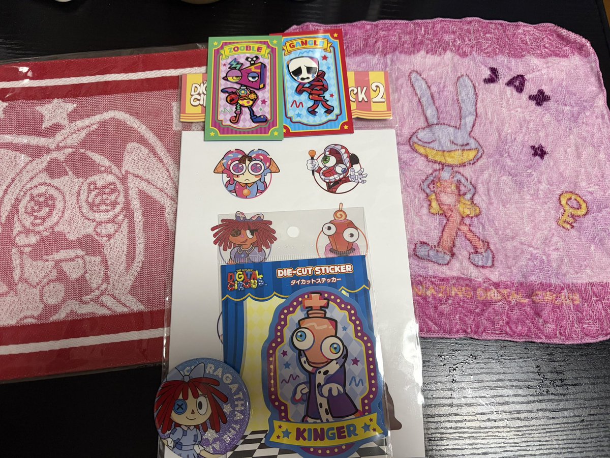 mother_ami's tweet photo. 戦利品！ポムニとキンガーとシール以外全部ランダムやったのにめっちゃバラバラできてくれて嬉しかった🥰
ランダムステッカーズーガンやったし最高👍 https://t.co/CSKu2sITeg