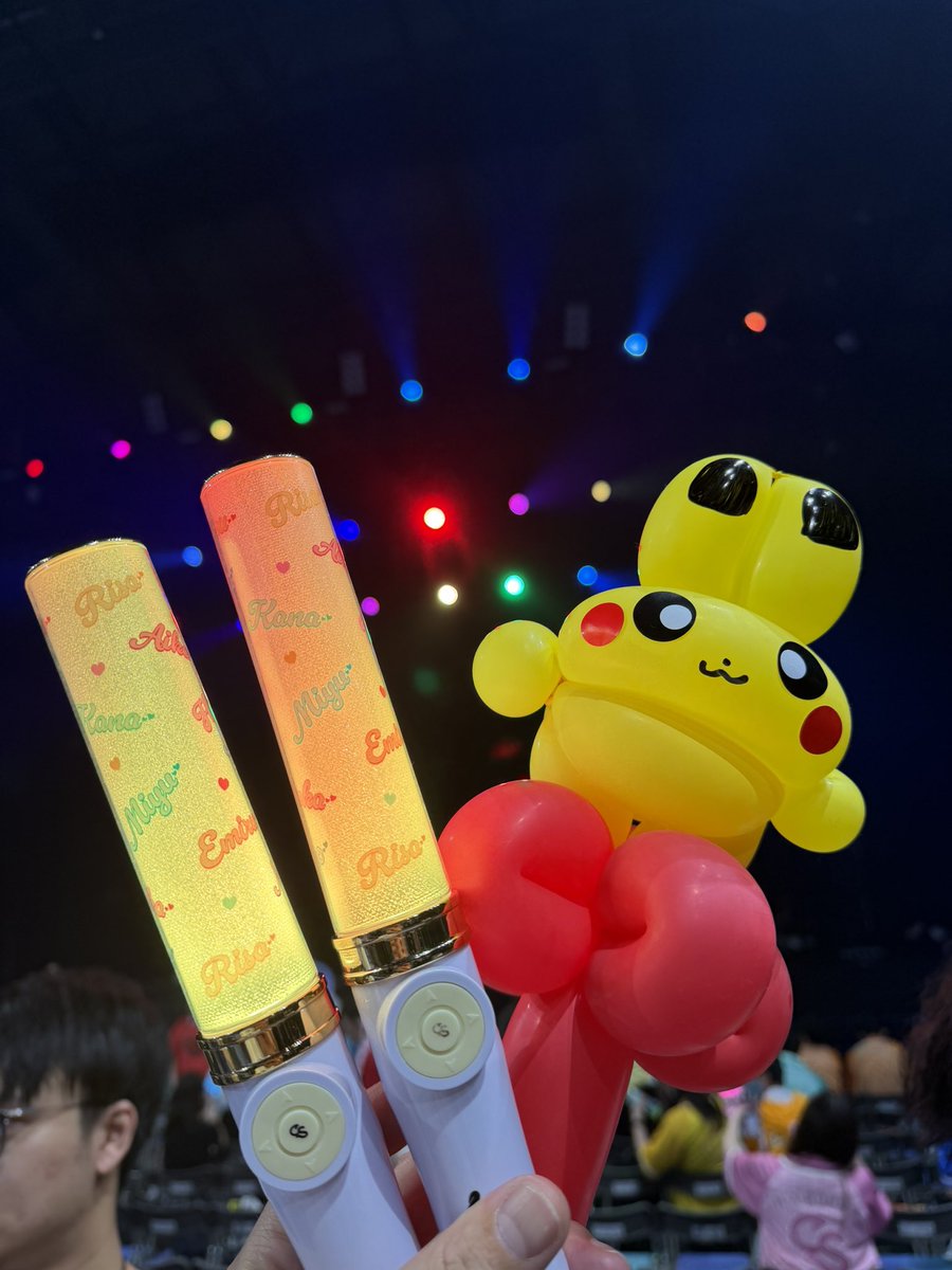 hidep_act2's tweet photo. 🐮ポーズかわいかったよ〜😊💛アチアチライブで今日も最高だった！！浴衣ふーりーもゲットできて嬉しい気持ち〜☺️🐥🍉🎆
#古澤里紗
#ふりたんふりむいて https://t.co/NRsY4opu7O