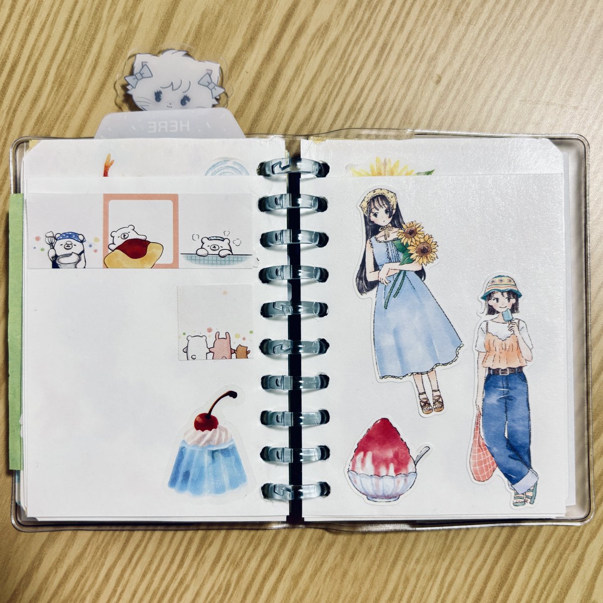 umabrew_'s tweet photo. ロルミニに、
シール帳もどき作ってみた⸝⸝ᴖ ·̫ ᴖ⸝⸝♡

外で手帳タイムする時と、
シール買うときに何系あったっけ？
がみられるように

配置がダサいのはちょっと目をつぶって。。。🤫

#ロルバーン
#ロルバーンミニ https://t.co/Nv6hnGBuw3