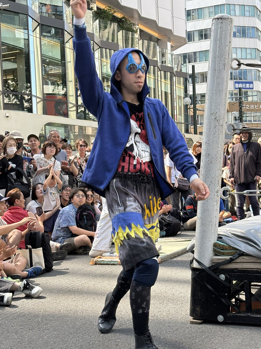 HARU_MASU1_100's tweet photo. 本日毎年恒例の四番街まつりへ
超楽しかった、そのもようはこちらです👇
#四番街まつり 
#EWAアマチュアプロレス
#旭川プロレス 
#苺プロレス https://t.co/Q8qOk46bT2