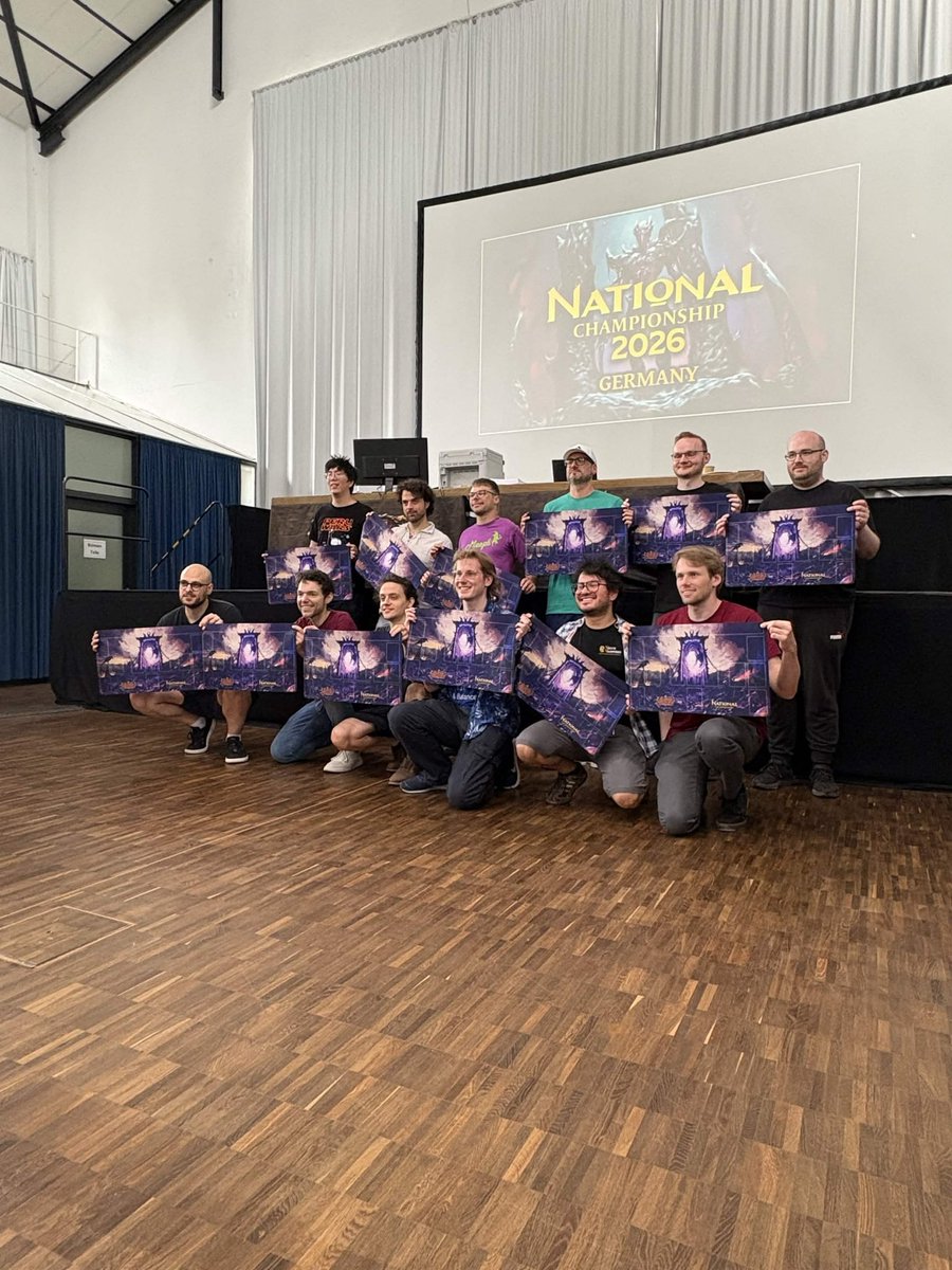 TCG_Wybee's tweet photo. B2B top 8 @ the German FaB nationals https://t.co/S931tsWiqc