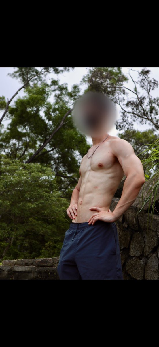 slaverecordhk1's tweet photo. 【肌肉男野外變態淫行】

我徹底淪為他的生財器具。起初他只不過是逼我獨自拍片，上傳到網絡任人觀賞；現在更要跟陌生男人合作拍照拍片，冠淫賤標題，而所有經我身體榨出的錢，都必須全部上繳給他。

全片｜@r1rmyjayjay @_HHPHOTO
https://t.co/iompvdOsxw
https://t.co/qM9WrQxSdR https://t.co/2HtGdotZch