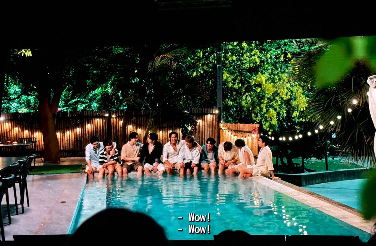 navir_w's tweet photo. ฮืออออ จบแล้วจริงๆสินะ เติบโตกันอย่างดีเต็มไปด้วยความรักมากมายเลยจริงๆอะ

LAST MEMORY WITH FOUREVER YOU 
#FoureveryouFarewellParty https://t.co/KfQpCVzjsd