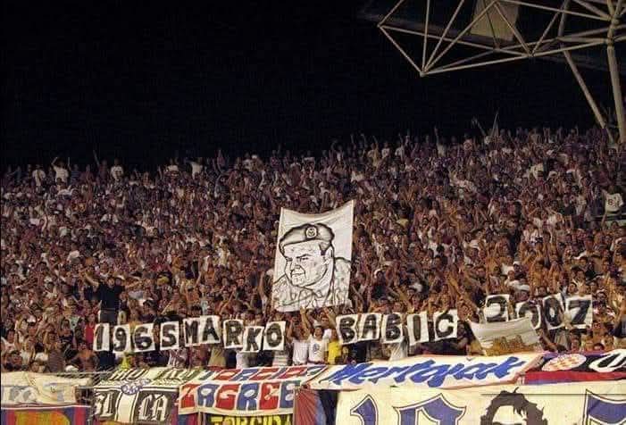 MaxAspalathos's tweet photo. MARKO BABIĆ
16.2.1965.-5.7.2007.
💔🤍💙🙏🏻🕯️ https://t.co/Vr9CLwfbXT