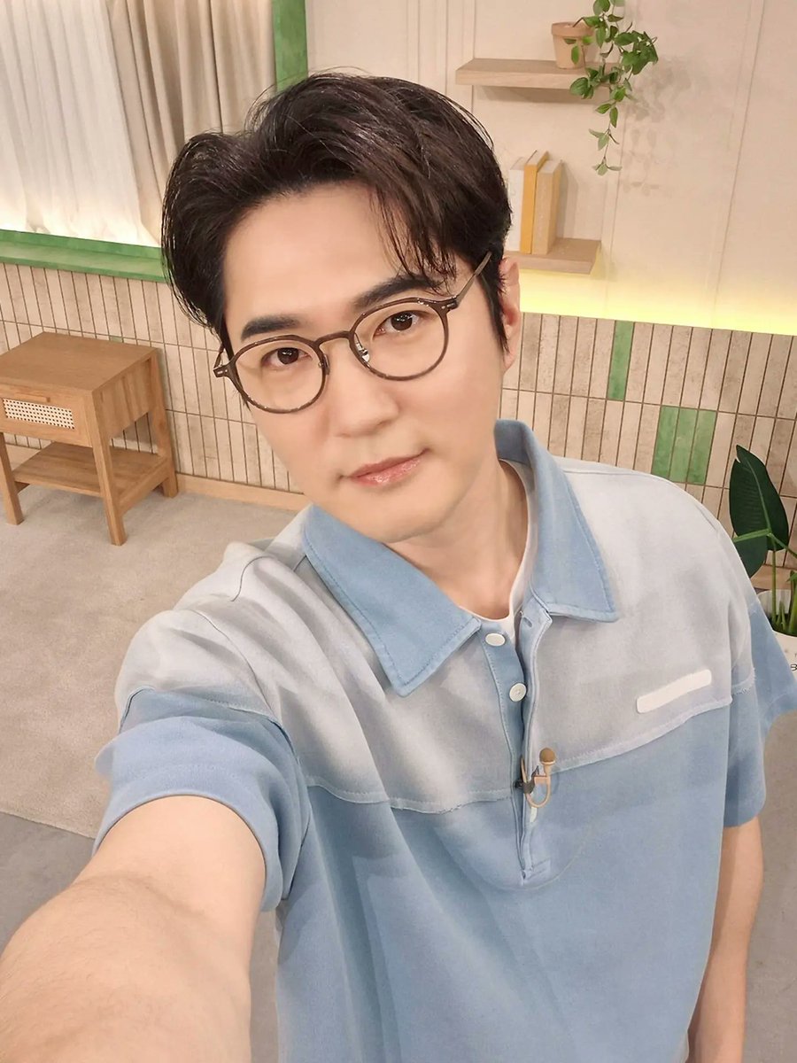 fangori0113's tweet photo. 데니안 오피셜 인스타
🔗https://t.co/XEKFJfeUb4

[📷]

가성비 잡은 실속 한 상 🍚
오늘도 데니와 알토란🩵

#DANNYAHN #데니안
#알토란 https://t.co/ln1EEoFZ4j