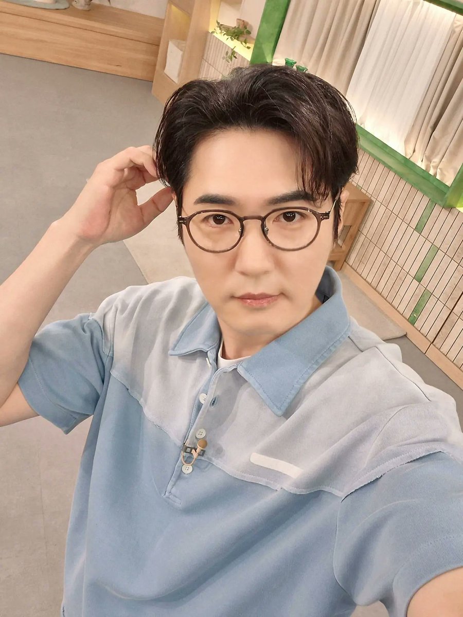 fangori0113's tweet photo. 데니안 오피셜 인스타
🔗https://t.co/XEKFJfeUb4

[📷]

가성비 잡은 실속 한 상 🍚
오늘도 데니와 알토란🩵

#DANNYAHN #데니안
#알토란 https://t.co/ln1EEoFZ4j