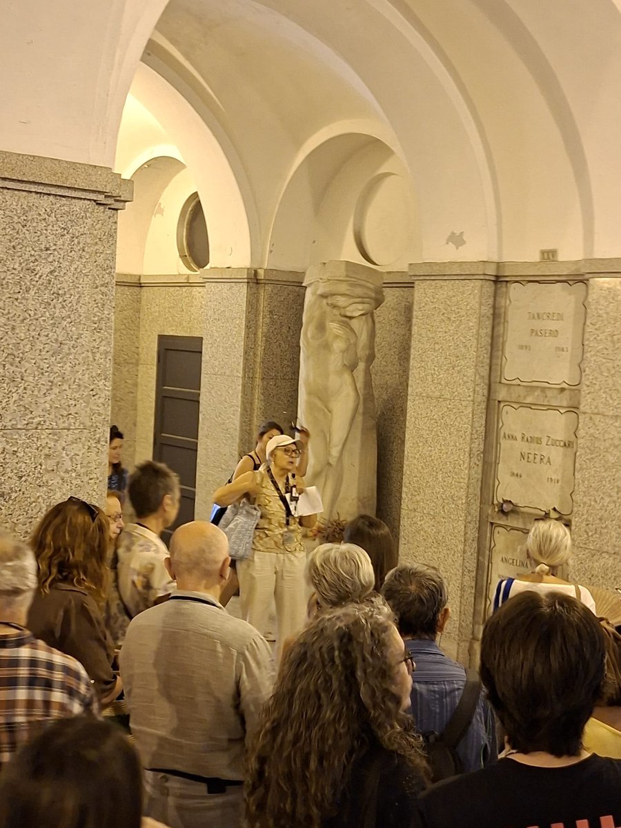 milanoarte's tweet photo. Grande successo per la visita di Monica al Cimitero Monumentale di Milano con @emergency_ong https://t.co/mcSTLxU51S