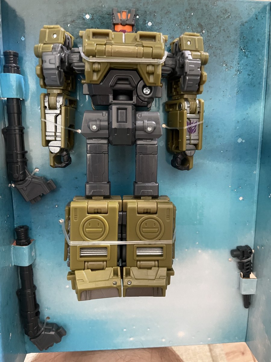 Predacon9's tweet photo. 犯罪者集団 https://t.co/vUohvKBdgy